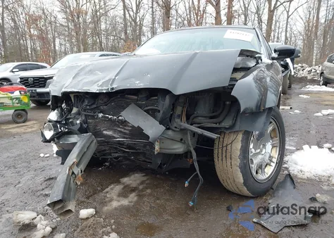 2006 Chrysler 300 Touring z USA, uszkodzony, nr VIN 2C3KA53G86H428631
